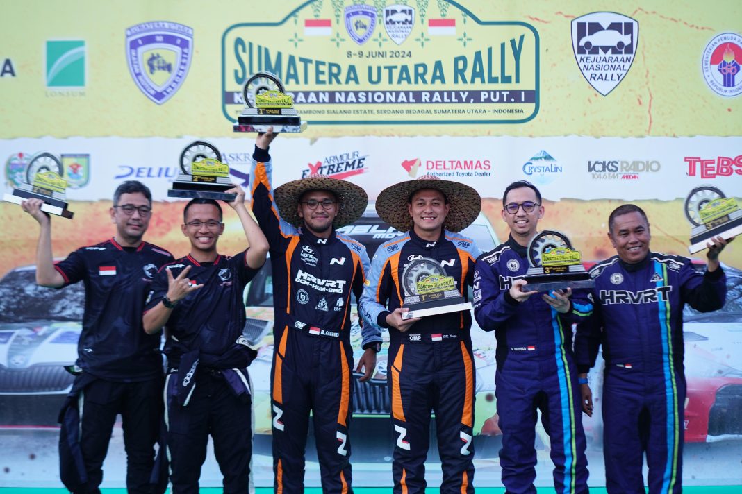 Para juara Kejurnas Sumatera Utara Rally 2024 Putaran I.