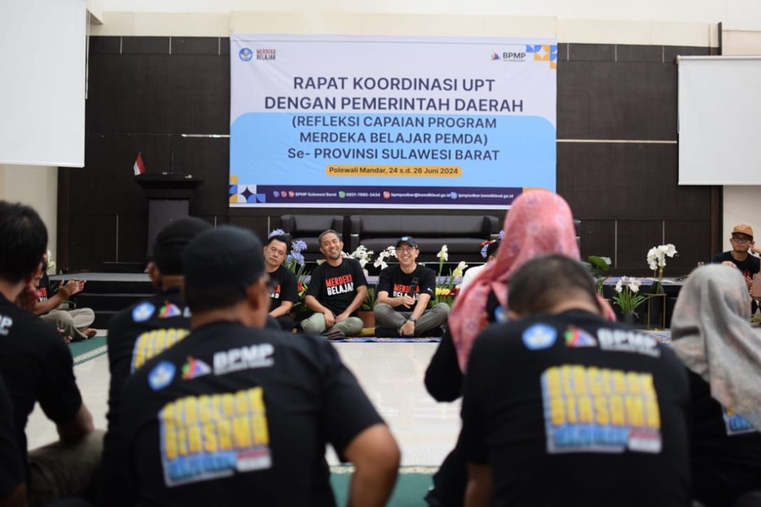 Dirjen PAUD Dikdasmen Kemendikbudristek RI Iwan Syahril melakukan kunjungan kerja ke Kabupaten Polewali Mandar, Provinsi Sulawesi Barat, Selasa, (25/6/2024).