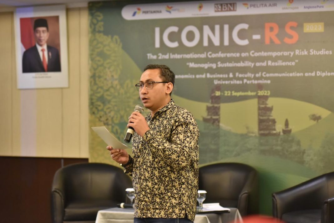 Dr Iqbal Ramadhan MIPol menjadi Moderator Diskusi Acara International Conference on Contemporary Risk Studies 2023, Bali, September 2023. (Dok/UPER)