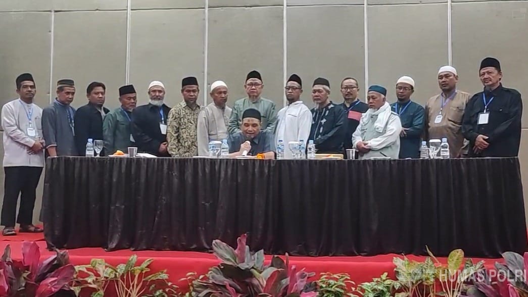 JI mengumumkan pembubaran organisasi dan kembali ke pangkuan Negara Kesatuan Republik Indonesia di Bogor pada 30 Juni 2024 lalu. (Dok/Humas Polri)