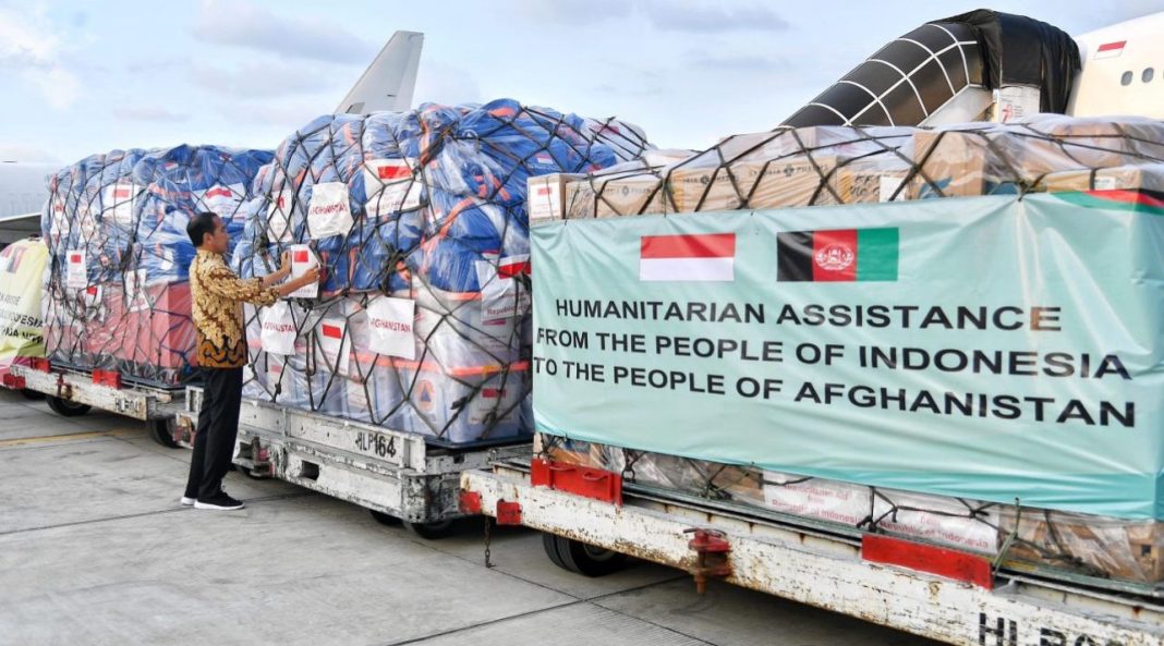 Pesawat Garuda A330 Airbus yang membawa bantuan kemanusiaan untuk Papua Nugini dan Afghanistan siap berangkat dari Pangkalan TNI AU Halim Perdanakusuma.