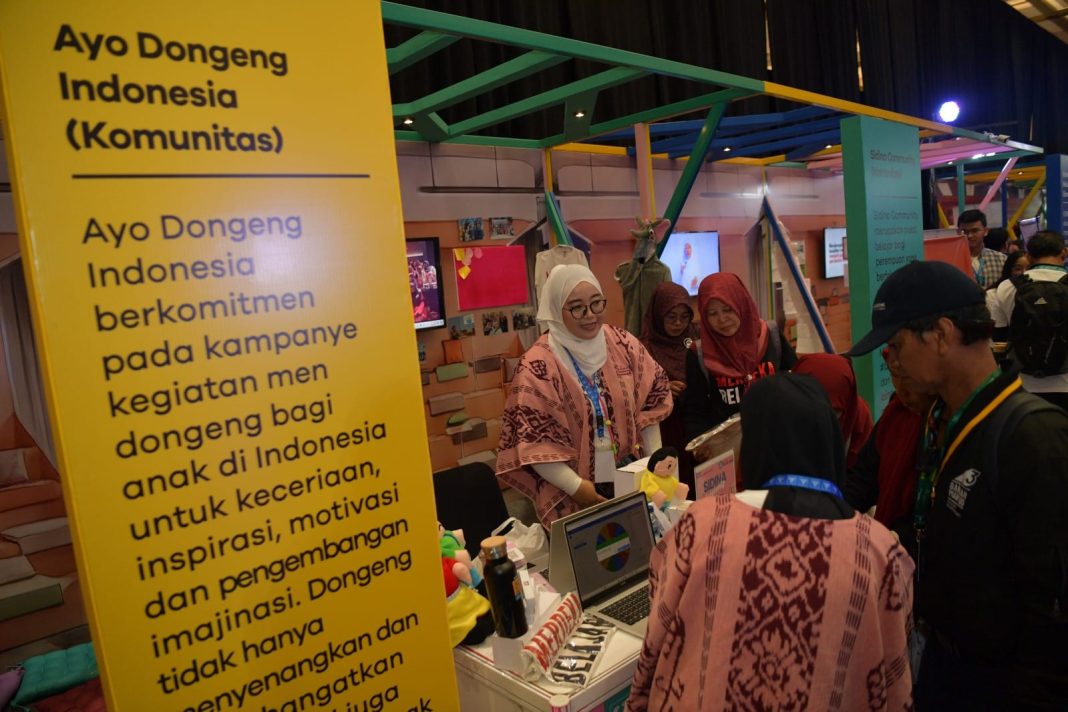 Keseruan Puncak Festival Kurikulum Merdeka dan Anugerah Merdeka Belajar 2024 di Plenary Hall Jakarta Convention Center, Jumat (5/7/2024). (Dok/Kemendikbudristek)