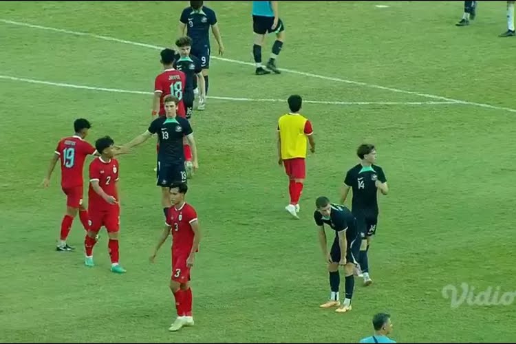 Semi final Piala AFF U19 2024 mempertemukan Thailand U19 vs Australia U19 di Stadion Gelora Bung Tomo, Surabaya, Sabtu (27/7/2024).