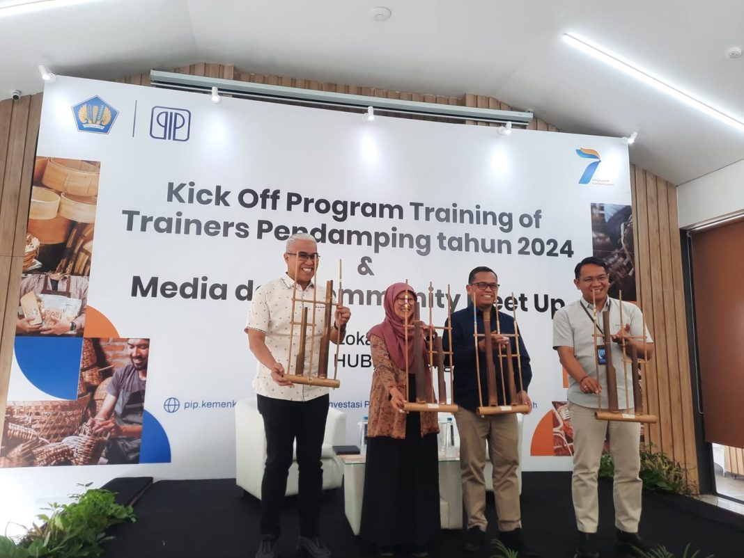 PIP resmi meluncurkan Program ToT Pendamping untuk pembiayaan Ultra Mikro di Bandung, Jawa Barat, Kamis (25/7/2024). (Dok/Kemenkeu)