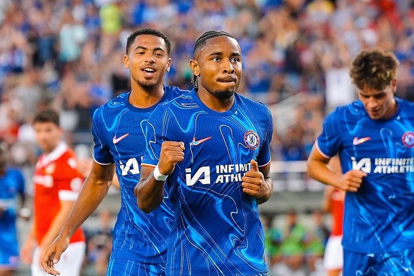 Selebrasi gol pemain Chelsea, Christopher Nkunku, di pramusim 2024/2025.