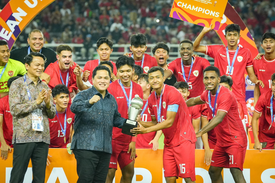 Timnas Indonesia U-19 berhasil meraih gelar juara dalam ASEAN 19 Boy's Championships 2024 setelah mengalahkan Thailand dengan skor 1-0 pada laga final yang digelar di Stadion Gelora Bung Tomo, Surabaya, Jawa Timur, Senin (29/7/2024). (Dok/PSSI)