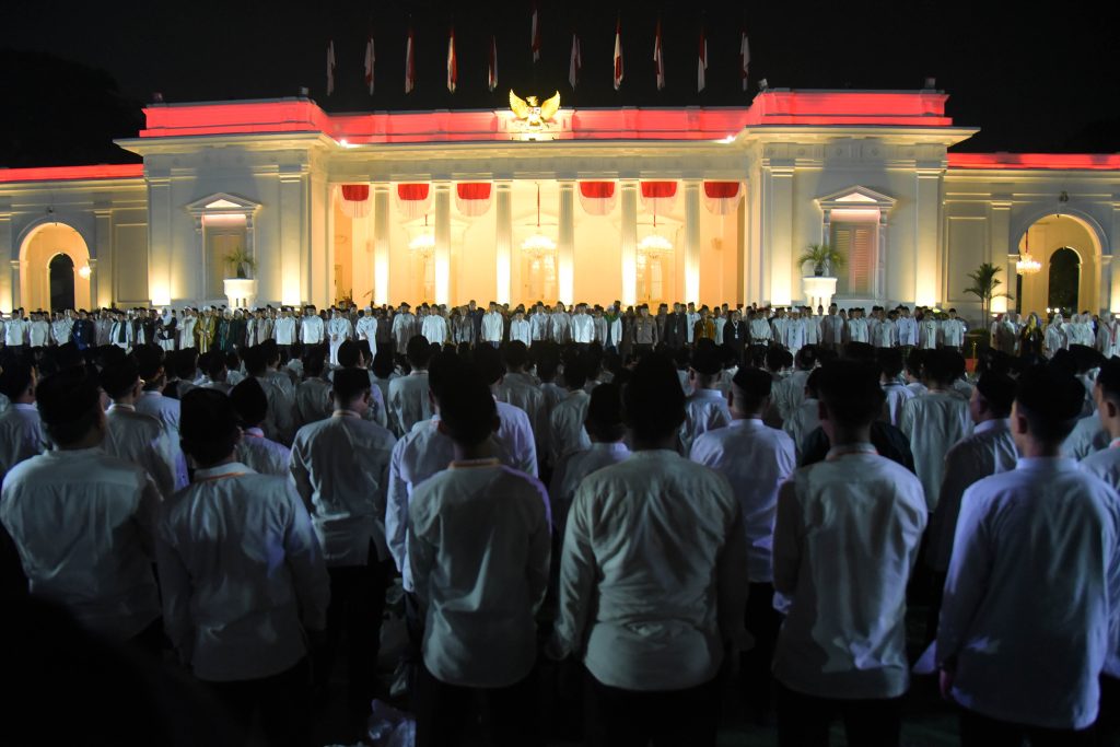 Tamu undangan menghadiri acara Zikir dan Doa Kebangsaan 79 Tahun Indonesia Merdeka di Halaman Depan Istana Merdeka Jakarta, Kamis (1/8/2024).