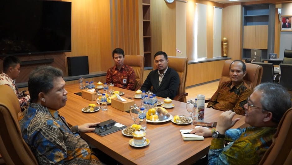 Badan Bahasa Kemendikbudristek menerima kunjungan dari Duta Besar Timor Leste untuk Indonesia beserta staf, di kantor Badan Bahasa, Jakarta, Rabu (31/7/2024). (Dok/Kemendikbudristek)