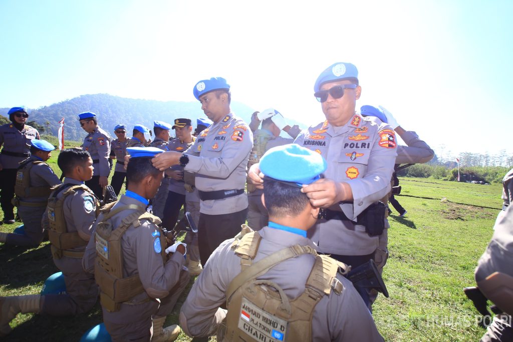 Upacara tradisi pembaretan untuk para personel ini telah dilangsungkan di Ranca Upas, Kabupaten Bandung, Jawa Barat, Selasa (13/8/2024). (Dok/Humas Polri)