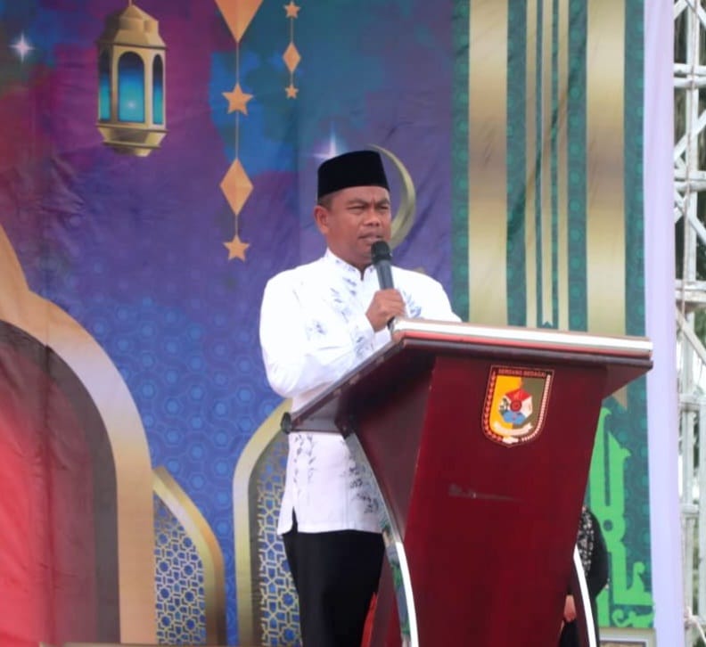 Bupati Sergai H Darma Wijaya menyampaikan sambutan saat membuka FSQ XXI tahun 2024, Selasa (20/8/2024). (Dok/Kominfo Sergai)