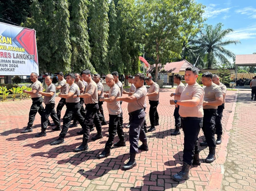 Sat Samapta Polres Langkat Gelar Latihan Dalmas di Mapolres Langkat, Kamis (22/8/2024). (Dok/Polres Langkat)