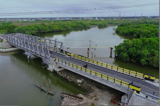 Pembangunan Jembatan Titi Dua Sicanang akhirnya diselesaikan di masa kepemimpinan Wali Kota Bobby Nasution, Jumat (23/8/2024). (Dok/Kominfo Medan)