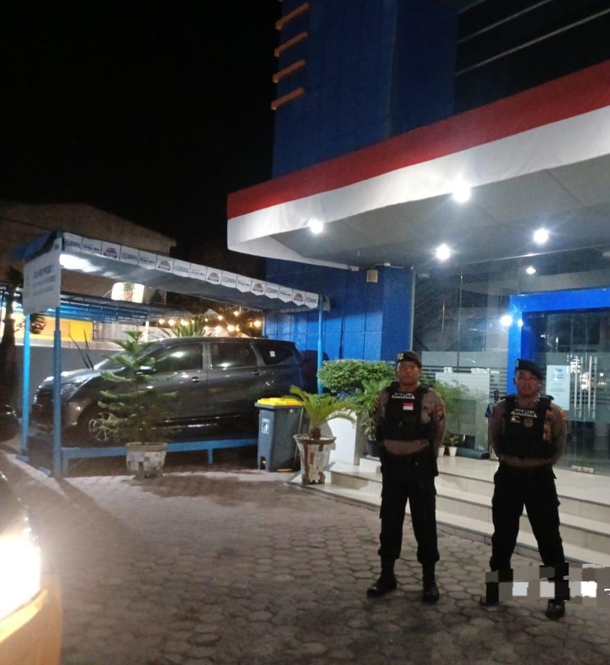 Personil Patroli Presisi Sat Samapta Polres Tanjungbalai melakukan patroli di pemukiman warga dan objek vital di wilayah hukum Polres Tanjungbalai, Sabtu (24/8/2024) malam hingga Minggu (25/8/2024) pagi.