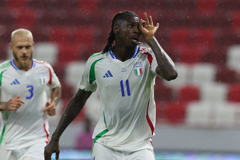 Selebrasi Moise Kean dalam laga UEFA Nations League antara Israel vs Italia, Selasa (10/9/2024).