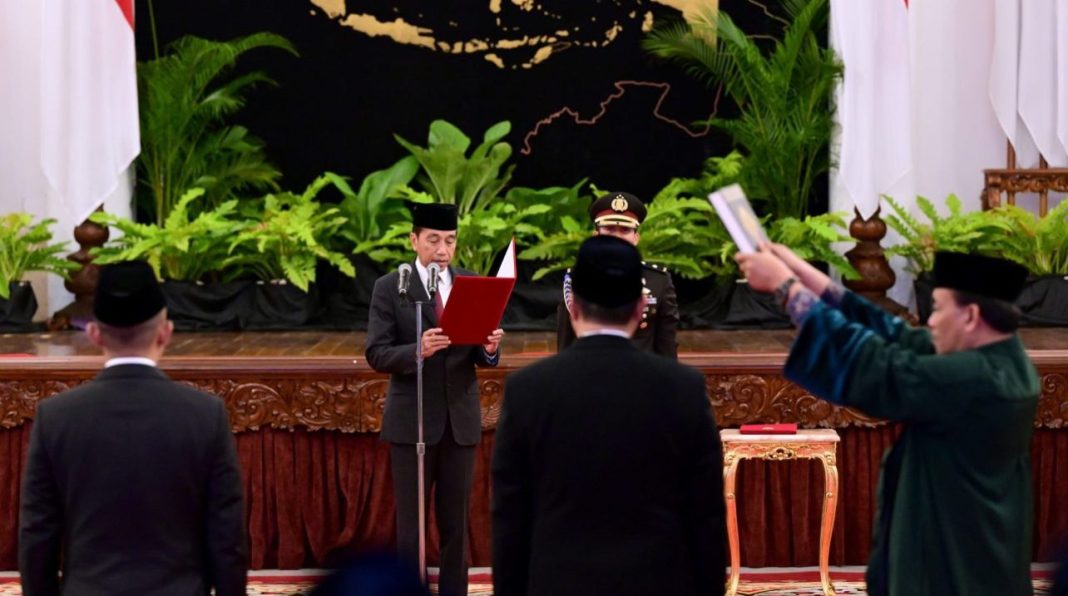 Presiden Jokowi secara resmi melantik Syaifullah Yusuf sebagai Menteri Sosial Kabinet Indonesia Maju dalam sisa masa jabatan periode tahun 2019-2024 di Istana Negara Jakarta, Rabu (11/9/2024).