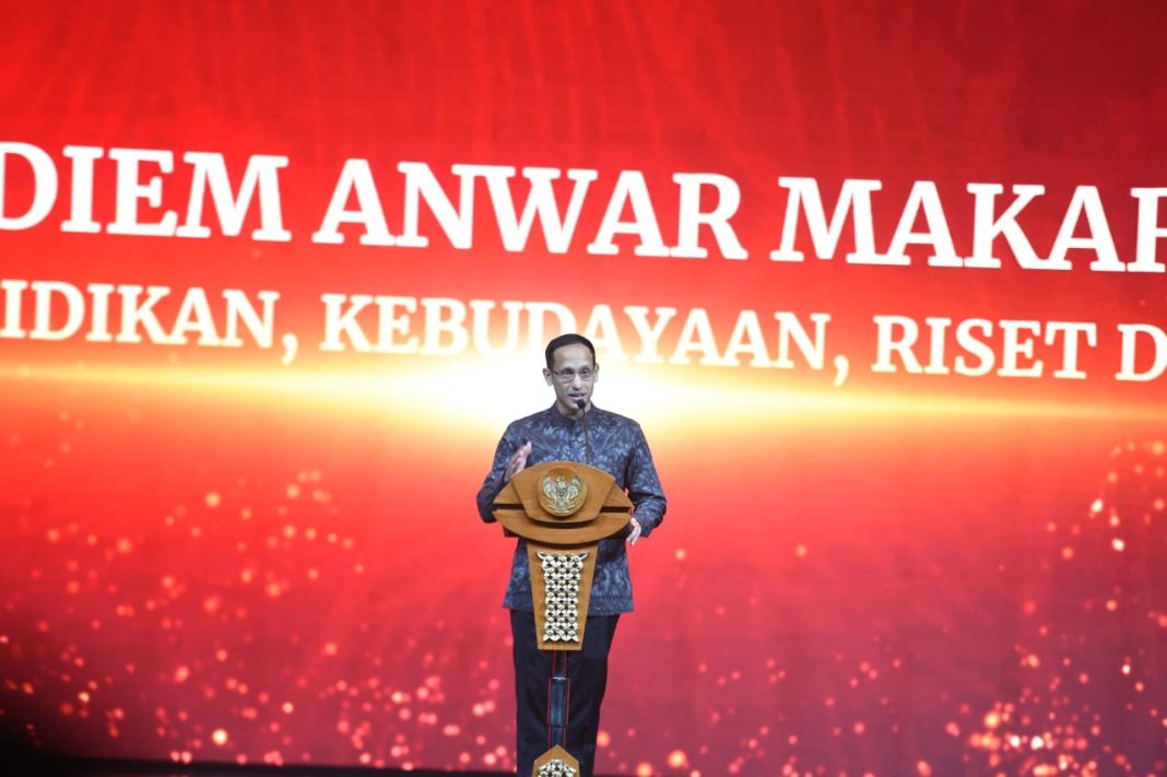 Mendikbudristek Nadiem Makarim di Malam Puncak AKI 2024, Jakarta, Selasa (17/9/2024). (Dok/Kemendikbudristek)