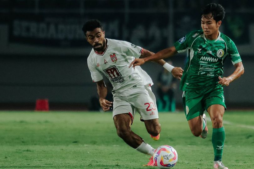 Duel Malut United melawan PSS Sleman di Stadion Manahan, Solo, Kamis (26/09/2024).