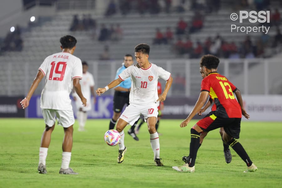 Selebrasi beberapa pemain Timnas Indonesia U-20 ketika menang 3-1 atas Timor Leste di Jakarta, Jumat (27/9/2024). (Dok/PSSI)