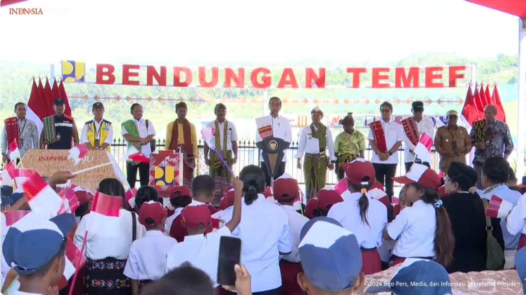 Presiden Jokowi meresmikan Bendungan Temef, di Kabupaten Timor Tengah Selatan, Provinsi Nusa Tenggara Timur (NTT), Rabu (02/10/2024). (Dok/BPMI Setpres)