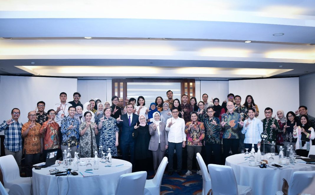 Peserta Annual Joint Sector Review (AJSR) 2024 yang diselenggarakan oleh Mitra Pendidikan Indonesia di Jakarta. (Dok/Kemendikbudristek)