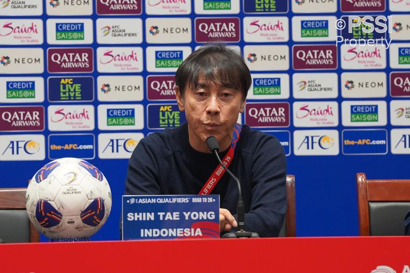 Shin Tae-yong memberi keterangan pada media usai laga Timnas Indonesia lawan China di Kualifikasi Piala Dunia 2026 Zona Asia. (Dok/PSSI)