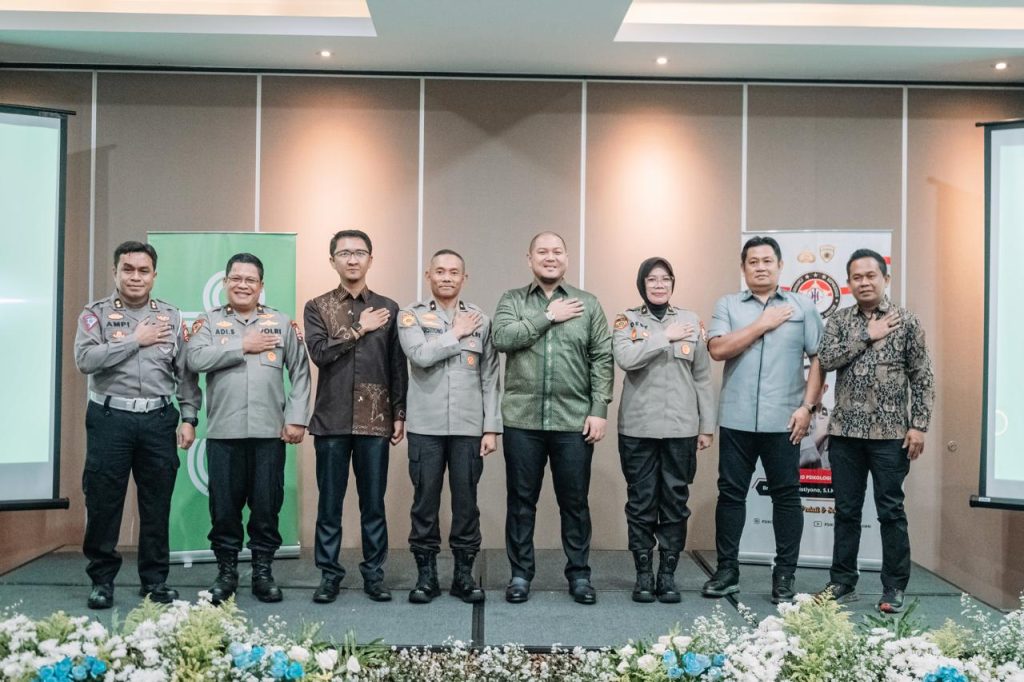 Biro Psikologi SSDM Polri menjalin kerja sama dengan PT Grab Teknologi Indonesia, antara lain untuk memberikan pelatihan dan pendampingan pada karyawan Grab dan mitra pengemudi. (Dok/Humas Polri)