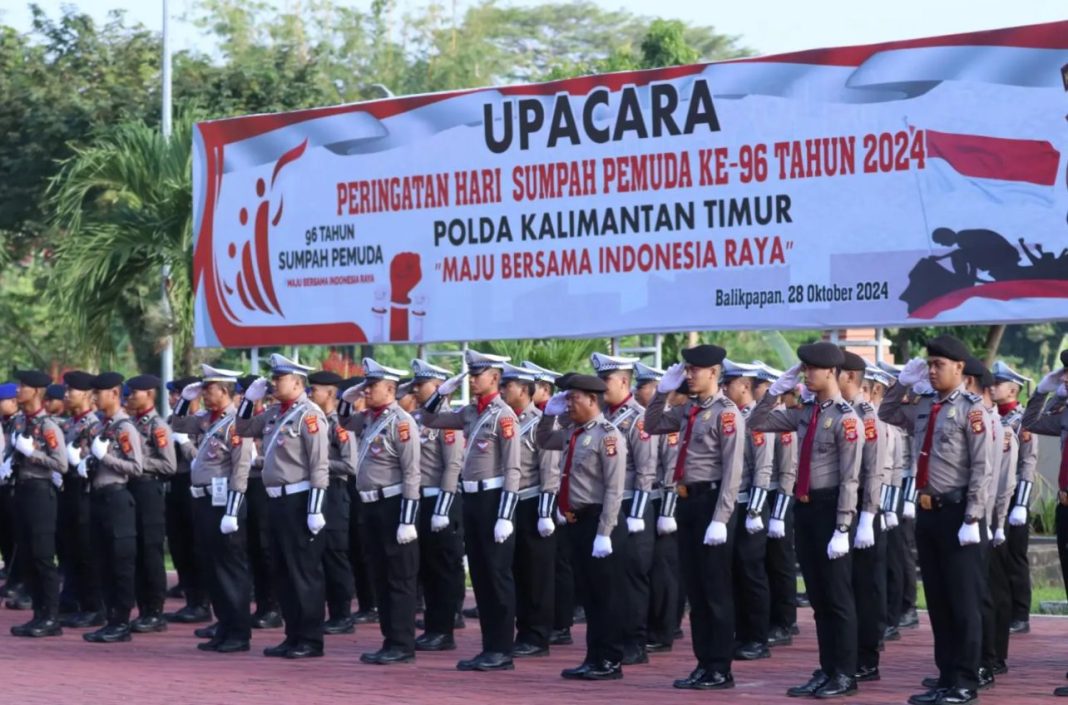 Upacara Peringatan Hari Sumpah Pemuda dilaksanakan oleh Polda Kaltim dipimpin oleh Irwasda Polda Kaltim Kombes Pol Zulkifli.