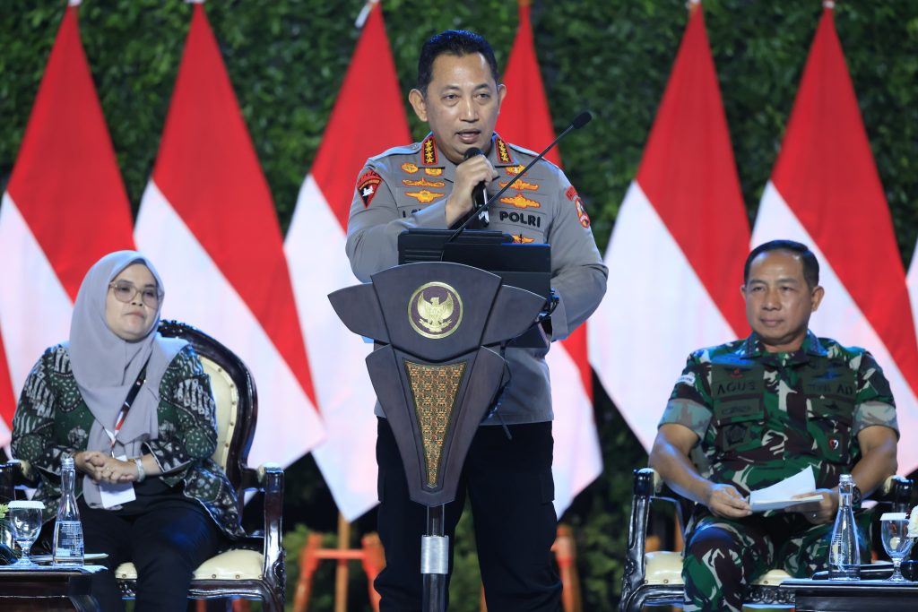 Kapolri Jenderal Pol Listyo Sigit Prabowo memberikan penjelasan mengenai ancaman berita hoax dalam Pilkada 2024, di Jakarta, Kamis (7/11/2024). (Dok/Humas Polri)