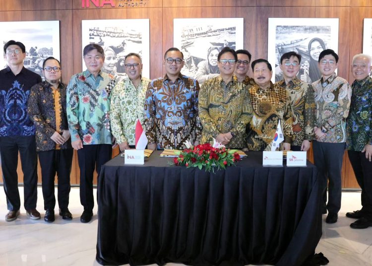 Indonesia Investment Authority (INA) bekerja sama dengan SK Plasma, anak perusahaan dari SK Group (konglomerat di Korea Selatan) mendirikan fasilitas fraksionasi plasma pertama di Indonesia. (Dok/Kemenkes)