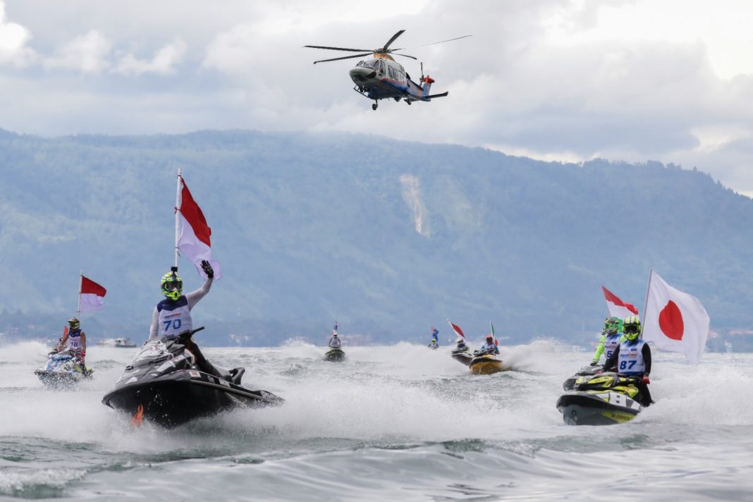 PLN UID Sumut kembali memastikan kelancaran pasokan listrik tanpa gangguan selama pelaksanaan Aquabike Jetski World Championship 2024 pada Simalungun Cup, Jumat (15/11/2024). (Dok/PLN)