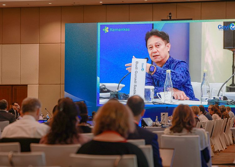 Menteri Kesehatan RI Budi Gunadi Sadikin mengusulkan konsep pool pengadaan vaksin global dalam GAVI Board Meeting, Kamis (5/12/2024). (Dok/Kemenkes)