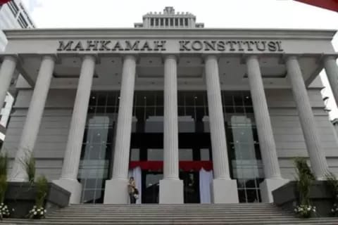 Gedung Mahkamah Konstitusi di Jakarta, tempat proses penyelesaian sengketa Pilkada Tapanuli Utara berlangsung setelah terdaftar pada gugatan dengan nomor urut 115.