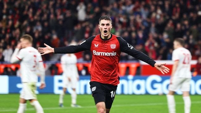 Patrick Schick empat gol, Bayer Leverkusen bantai Freiburg.