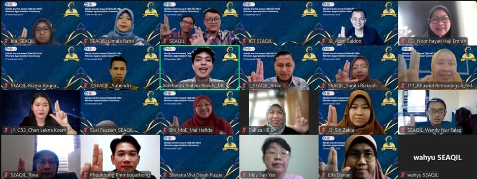 Para pemenang SEAQIL Kartini Award 2024, yang berkontribusi dalam pengembangan literasi di Asia Tenggara, menerima penghargaan secara daring pada acara yang digelar oleh SEAMEO QITEP in Language.