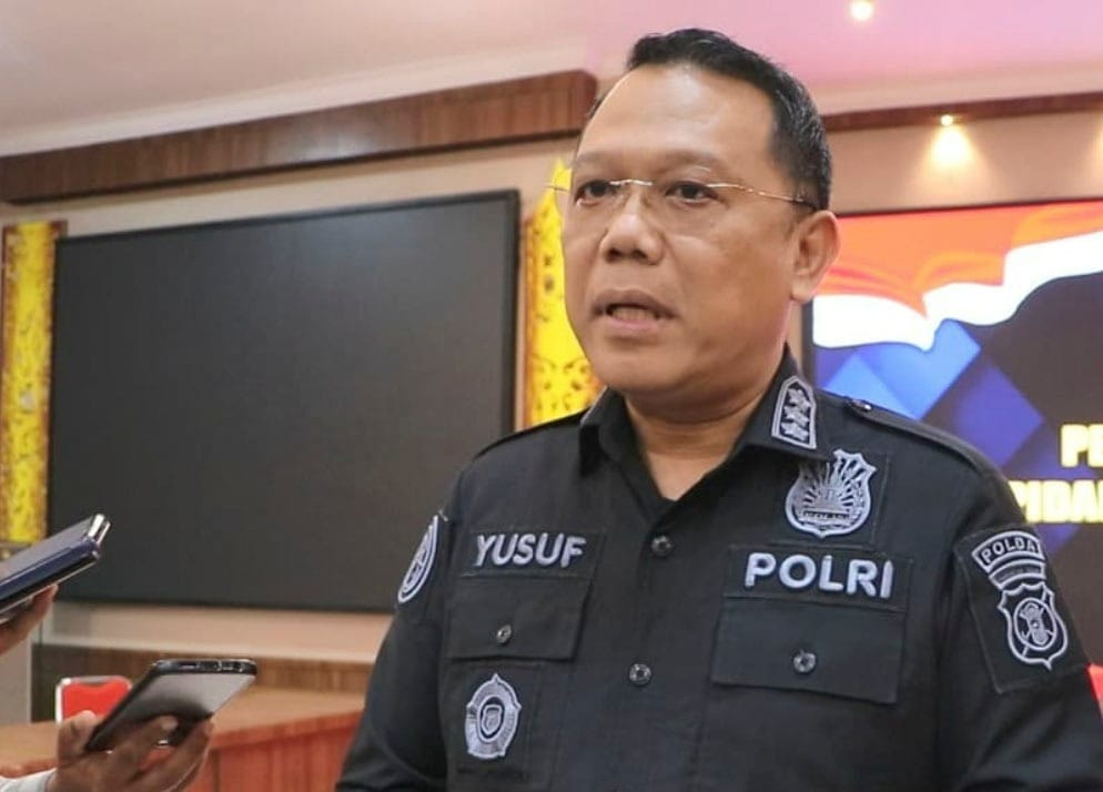 Kasatgas Humas Ops Damai Cartenz-2025, Kombes Pol Yusuf Sutejo, memberikan keterangan terkait situasi terkini di Distrik Oksop, Kabupaten Pegunungan Bintang, Selasa (14/1/2025).