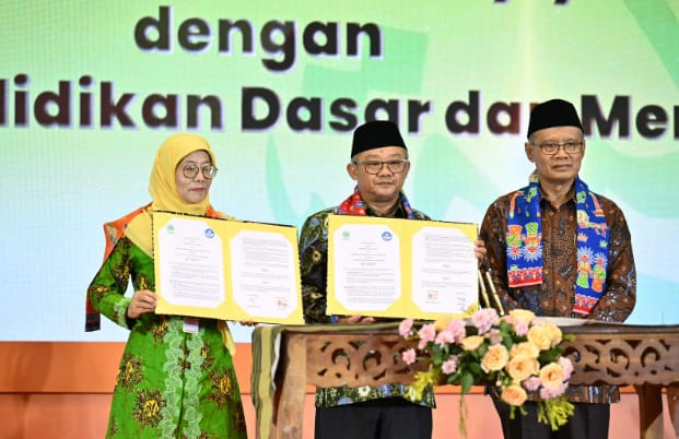 Menteri Abdul Mu’ti menyampaikan pesan penting mengenai program pendidikan anak Indonesia dalam acara Tanwir I Aisyiyah di Jakarta.