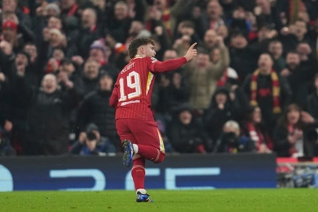 Selebrasi Harvey Elliott dalam laga Liga Champions antara Liverpool vs Lille, Rabu (22/1/2025).