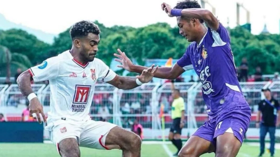 Persik Kediri kalah saat bertandang ke markas Malut United dengan skor 1-2. Kekalahan ini sekaligus mengakhiri tren tak terkalahkan dalam lima laga.