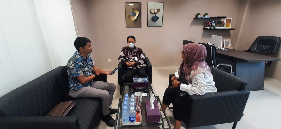 Temu ramah dengan Forum Wartawan Kesehatan (Forwakes) Sumut, dr Ery Suhaymi mengungkapkan persiapan RS Regina Maris dalam membuka layanan kanker untuk masyarakat.