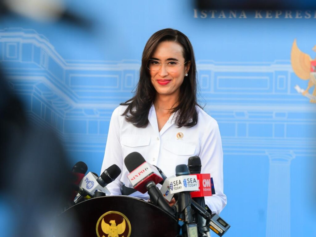 Menteri Pariwisata Widiyanti Putri menyampaikan keterangan pers kepada awak media di Istana Merdeka, Jakarta, Rabu (05/02/2025). (Dok/BPMI Setpres)