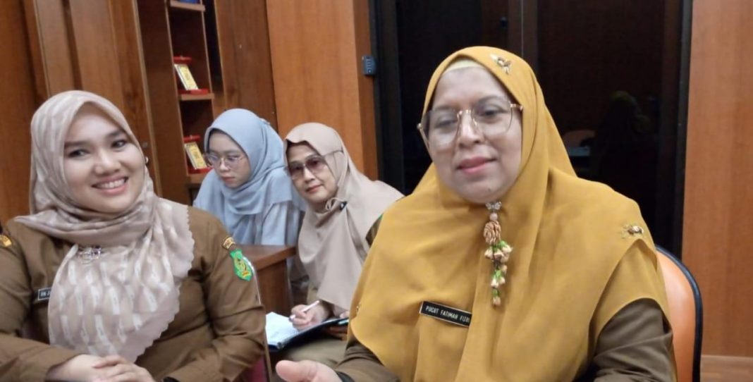 Kabid P2P Dinkes Kota Medan, dr Pocut Fatimah Fitri, saat memberikan penjelasan dalam audiensi Forwakes, Senin (3/2/2025).