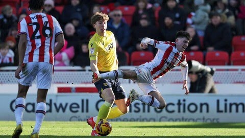 Oxford kalah 0-1 dari Burnley di pekan ke-31 Divisi Championship.