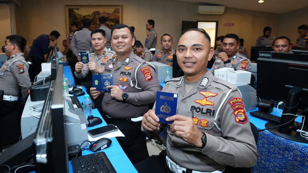 Pembahasan teknis BPKB elektronik berlangsung dalam rapat Korlantas Polri di Jakarta, Selasa (4/2/2025).