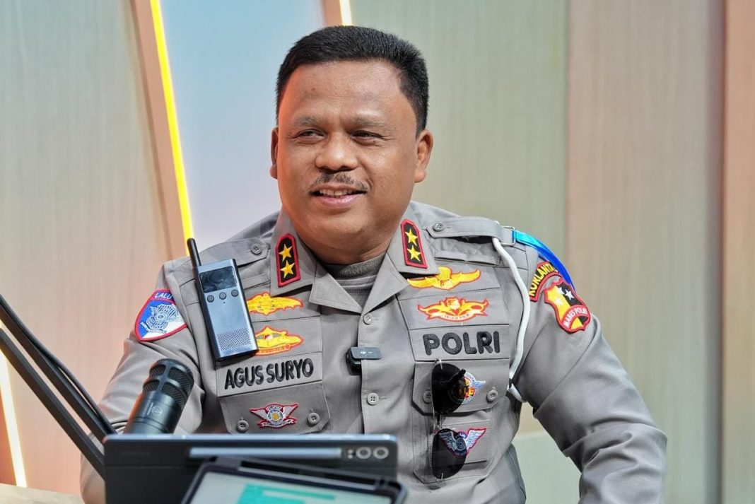 Kakorlantas Polri Irjen Pol Agus Suryo Nugroho saat memberikan keterangan terkait persiapan pengamanan arus mudik Lebaran 2025, khususnya di jalur Solo-Yogyakarta.