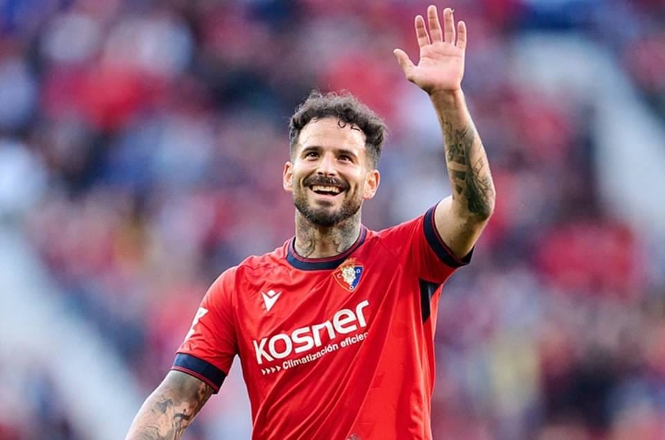 CA Osasuna meraih kemenangan penting 1-0 atas Sevilla dalam lanjutan La Liga, berkat tendangan bebas spektakuler Ruben Garcia.
