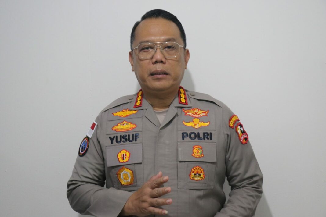 Kombes Pol Yusuf Sutejo, Kepala Satgas Humas Operasi Damai Cartenz.